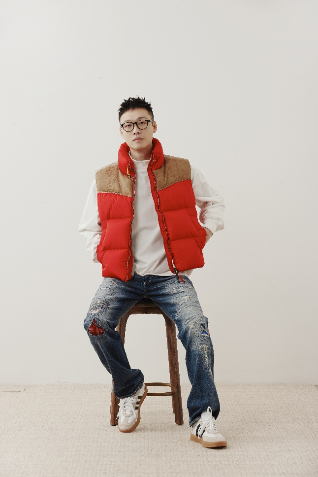 重塑经典型格 引领搭配热潮 ADIDAS NEO GRADAS 演绎简约时尚